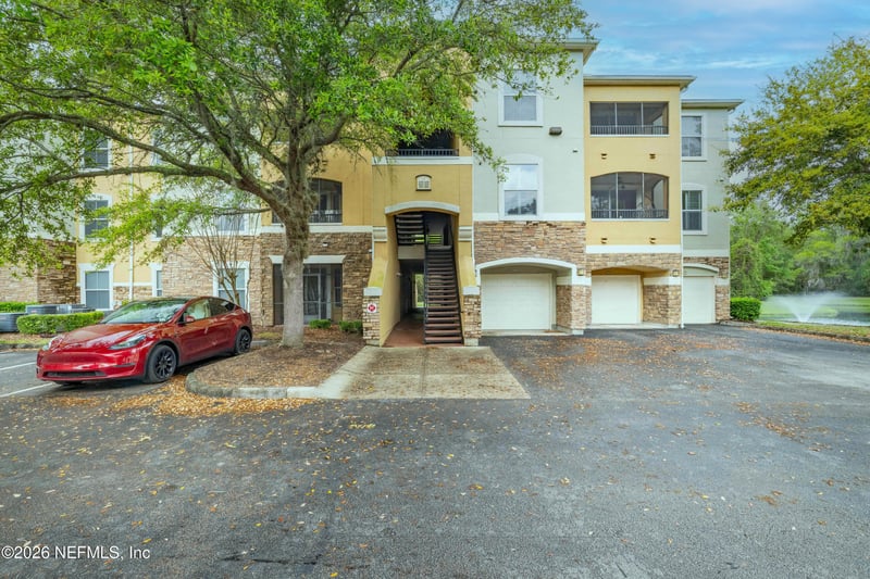 8539 Gate Pw W #438, Jacksonville, FL 32216