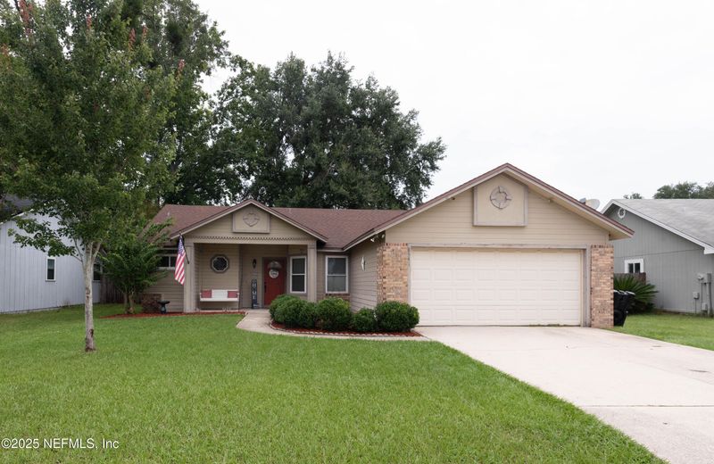 8541 Moss Pointe Trl N, Jacksonville, FL 32244