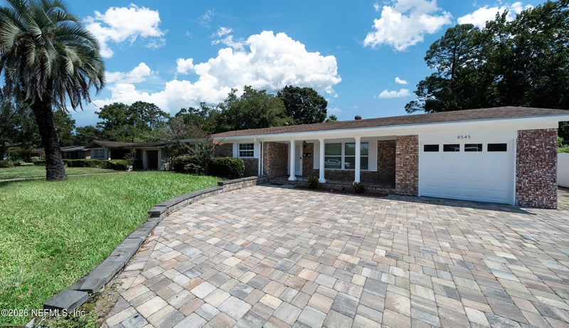 8545 Old Kings Rd S, Jacksonville, FL 32217