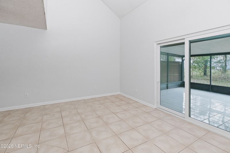 8547 Pineverde Ln, Jacksonville, FL 32244