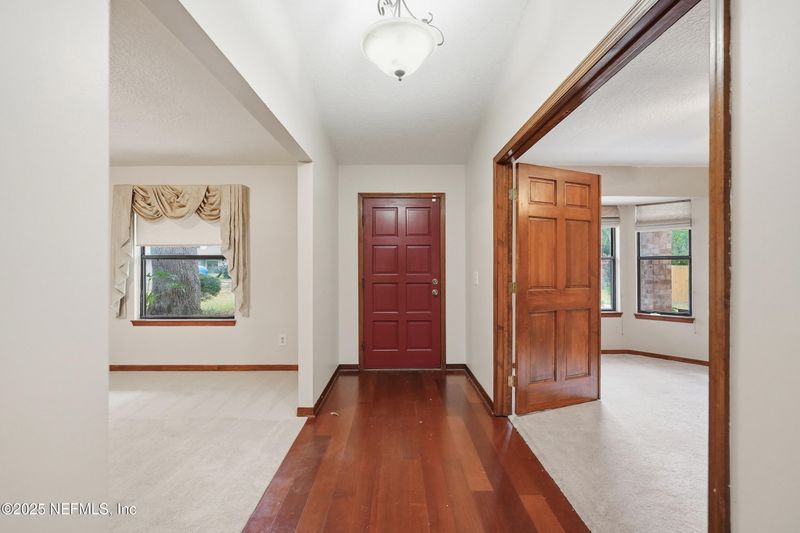 8548 Cross Timbers Dr W, Jacksonville, FL 32244