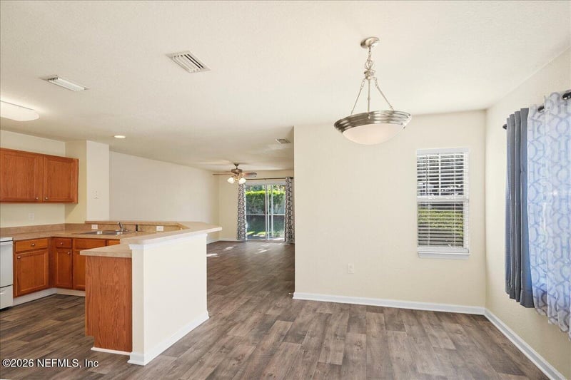 8550 Argyle Business Loop #108, Jacksonville, FL 32244