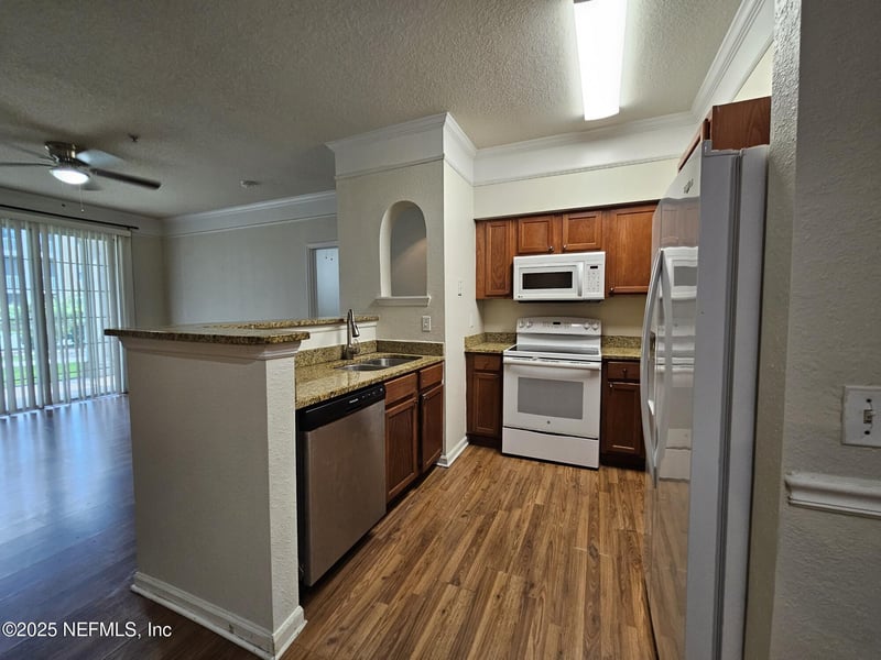 8550 Touchton Rd #218, Jacksonville, FL 32216