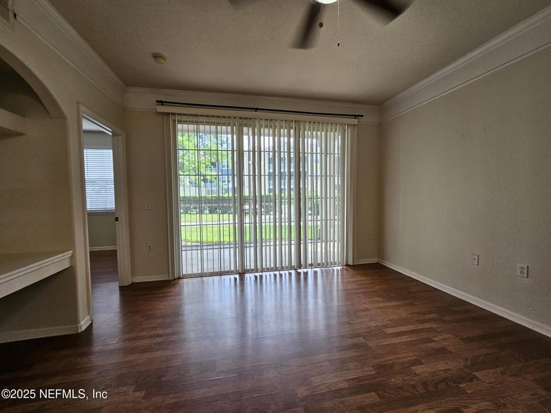 8550 Touchton Rd #218, Jacksonville, FL 32216