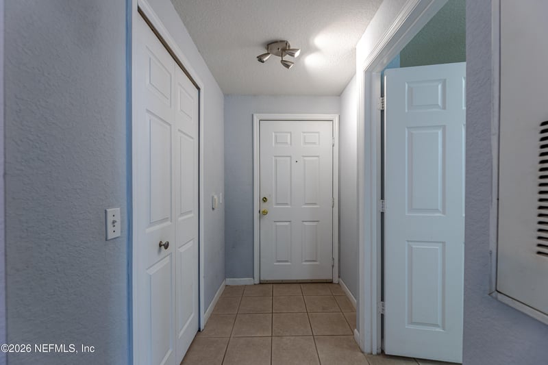 8550 Touchton Rd #221, Jacksonville, FL 32216
