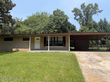 8562 Darlington Dr, Jacksonville, FL 32208