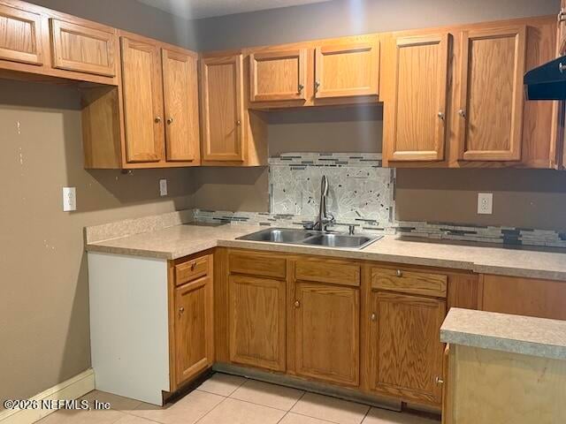 8562 Darlington Dr, Jacksonville, FL 32208