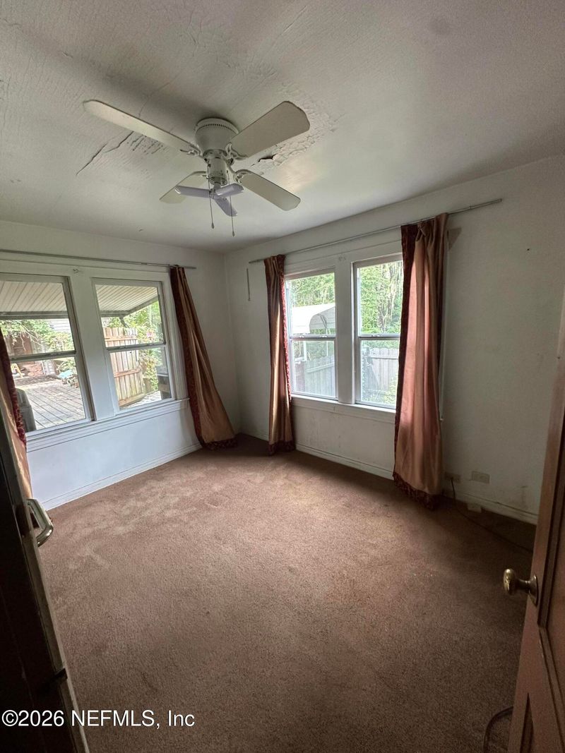 858 Granville Rd, Jacksonville, FL 32205