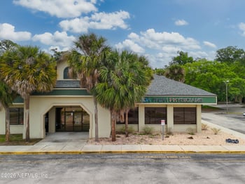 859 Park Ave #102, Orange Park, FL 32073