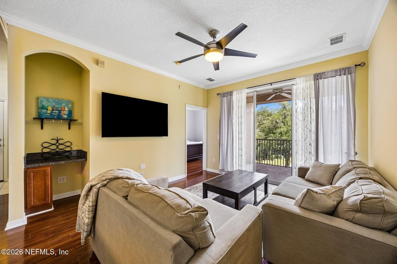 8601 Beach Blvd #1222, Jacksonville, FL 32216
