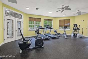 8601 Beach Blvd #208, Jacksonville, FL 32216
