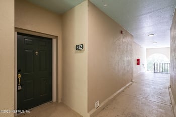 8601 Beach Blvd #312, Jacksonville, FL 32216