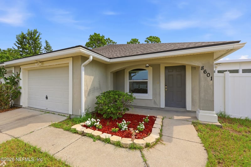 8601 Julia Marie Cir, Jacksonville, FL 32210