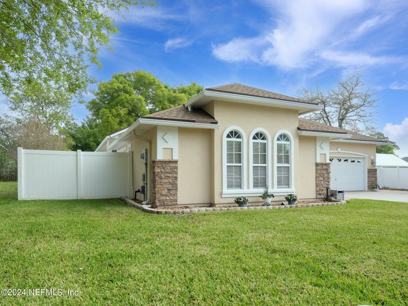 86036 Red Holly Pl, Yulee, FL 32097