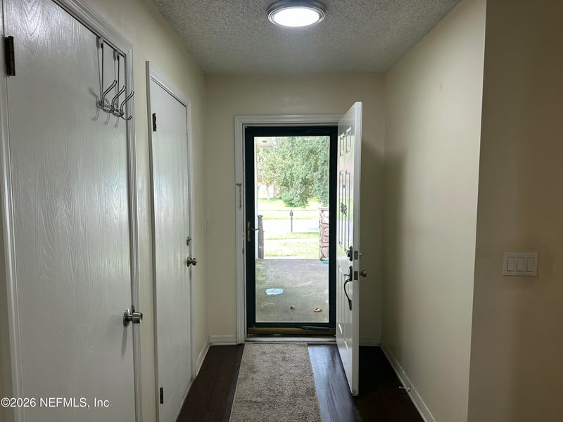 8613 Beechfern Ln E, Jacksonville, FL 32244