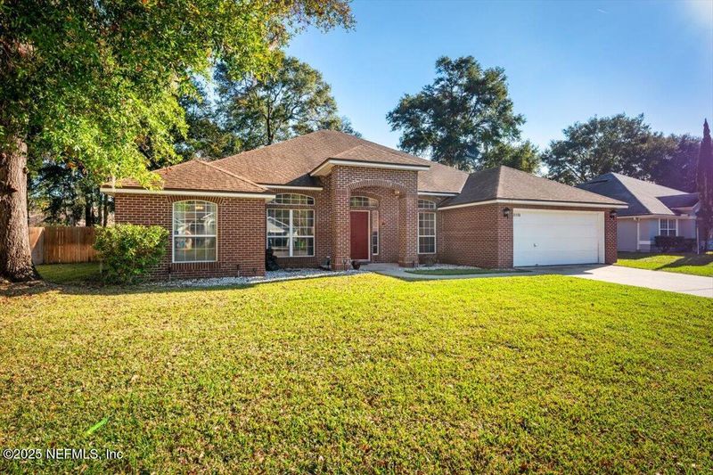 86198 Meadowwood Dr, Yulee, FL 32097