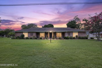 8620 San Servera Dr W, Jacksonville, FL 32217