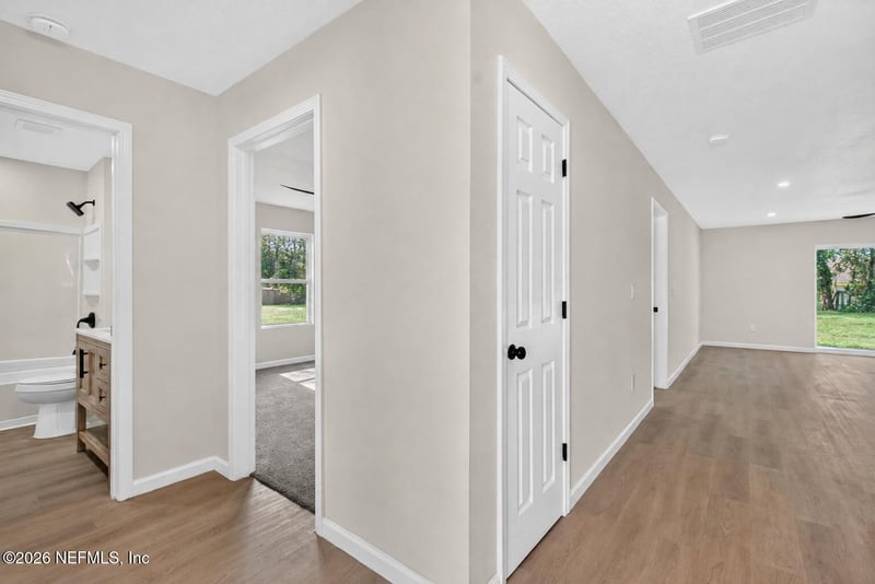 8626 Nussbaum Dr, Jacksonville, FL 32210