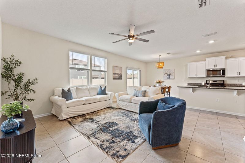 86296 Express Ct, Yulee, FL 32097