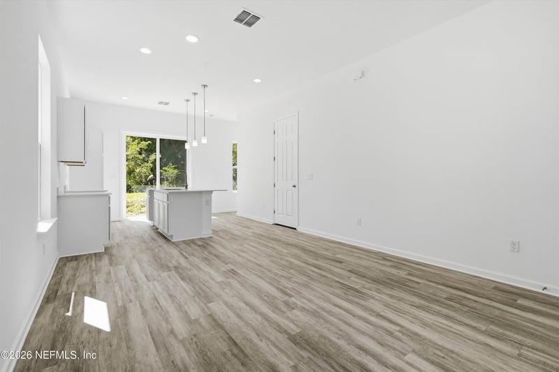 863 W 6th St, St Augustine, FL 32084