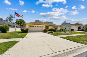 8630 Charlesgate Cir N, Jacksonville, FL 32244