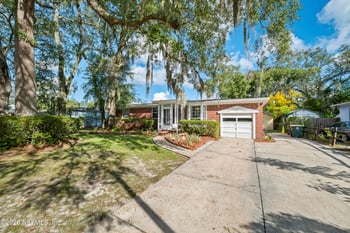 8633 Emerald Isle Cir S, Jacksonville, FL 32216