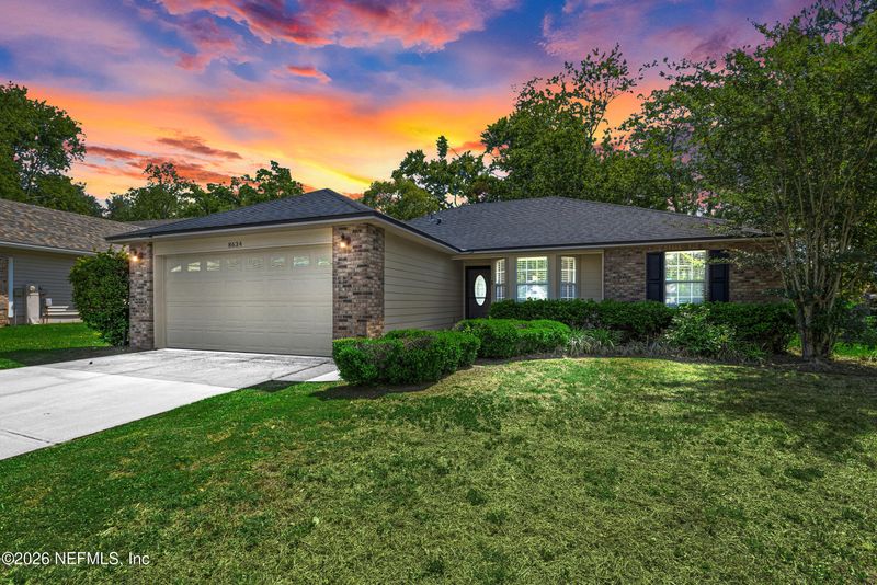 8634 Hammond Forest Dr, Jacksonville, FL 32221