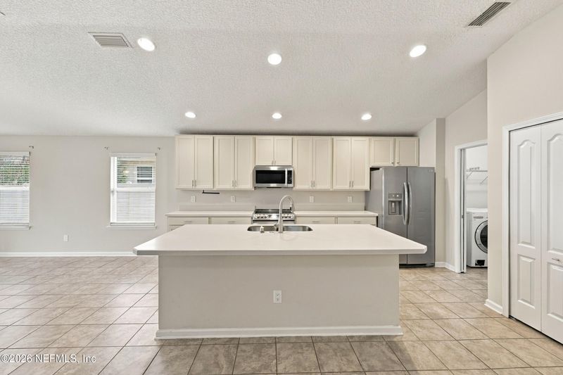 86458 Moonlit Walk Cir, Yulee, FL 32097