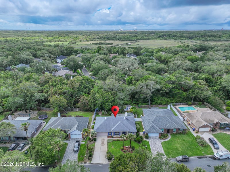 865 Laguna Dr, Fernandina Beach, FL 32034