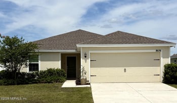8656 Newnan Lake Dr, Macclenny, FL 32063