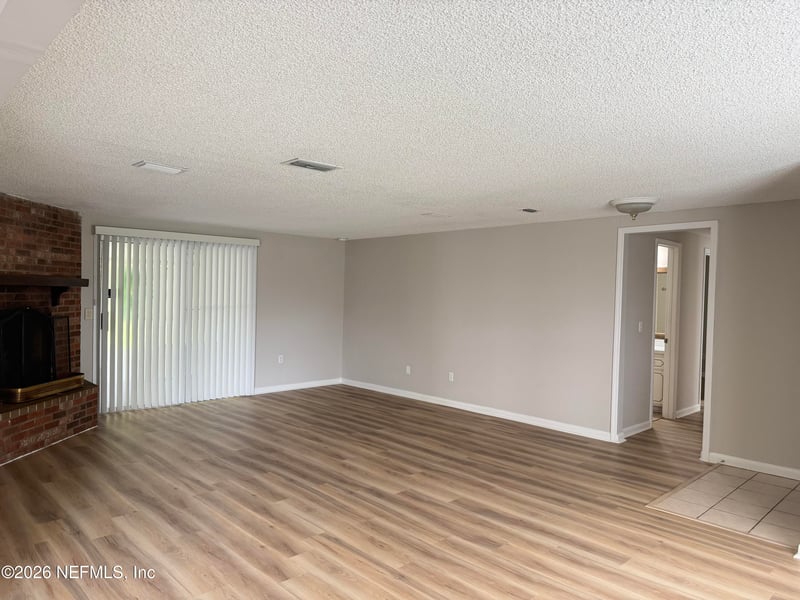 8672 Hammondwood Rd S, Jacksonville, FL 32221