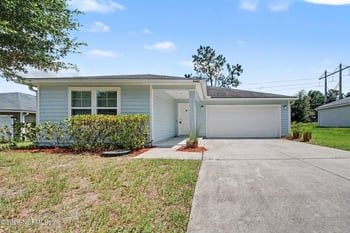 8682 Kaye Ln, Jacksonville, FL 32222