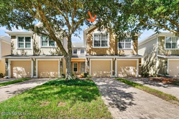 8686 Little Swift Cir, Jacksonville, FL 32256