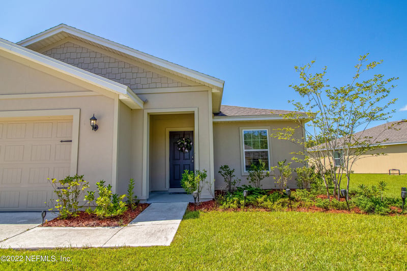 8687 Lake George Cir W, Macclenny, FL 32063