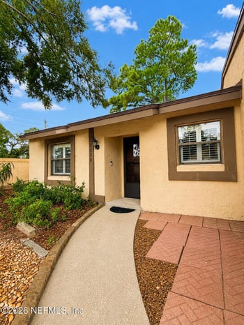 8688 Deermoss Way W, Jacksonville, FL 32217