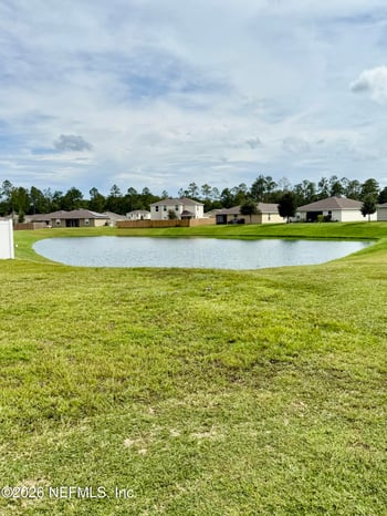 8690 Lake George Cir E, Macclenny, FL 32063