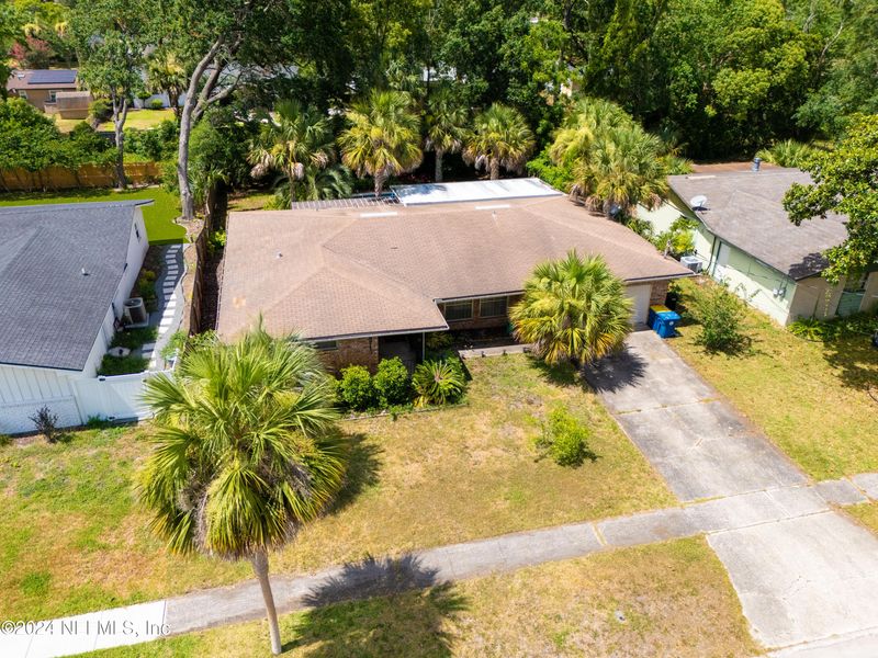 8713 Burkhall St, Jacksonville, FL 32211