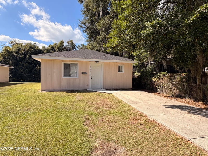 8720 4th Ave, Jacksonville, FL 32208
