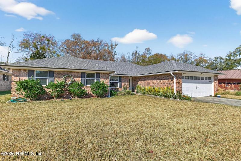 8730 Osprey Ln, Jacksonville, FL 32217