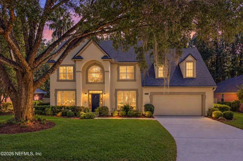 8731 Rolling Brook Ln, Jacksonville, FL 32256