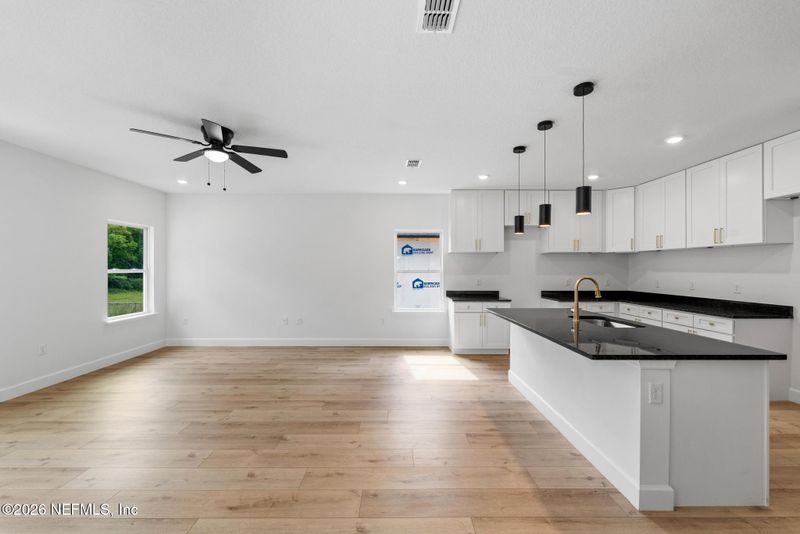 8736 Susie St, Jacksonville, FL 32210