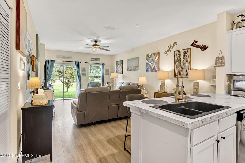 874 Capitol Pw, Jacksonville, FL 32218