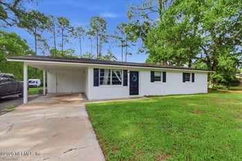 8743 S Ben Rowe Cir, Macclenny, FL 32063