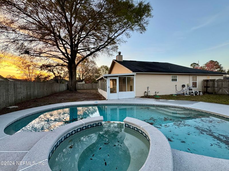 8756 Spring Harvest Ln E, Jacksonville, FL 32244