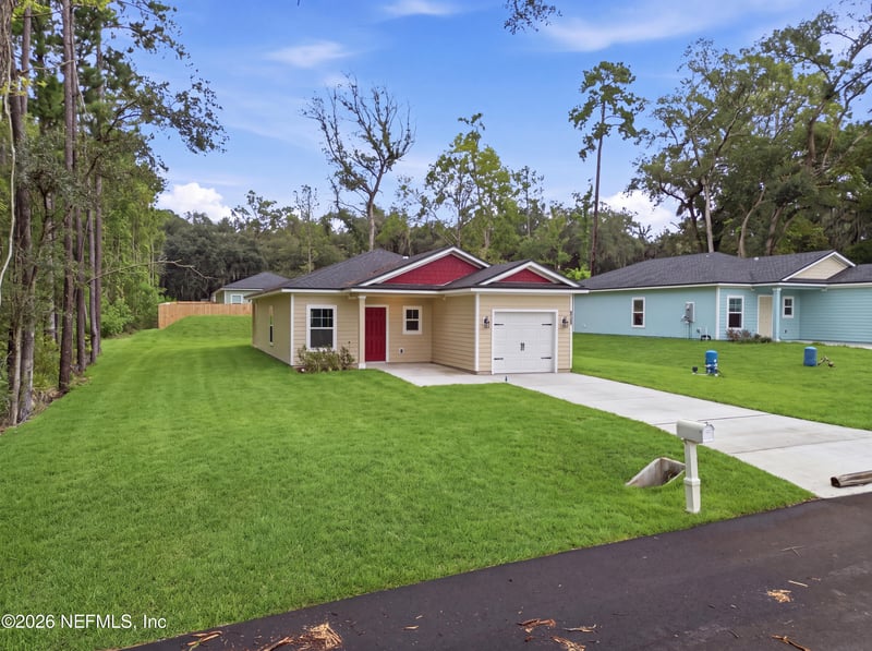 8763 Susie St, Jacksonville, FL 32210