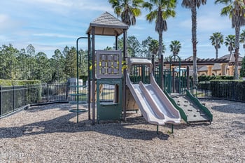 877 Battersea Dr, St Augustine, FL 32095