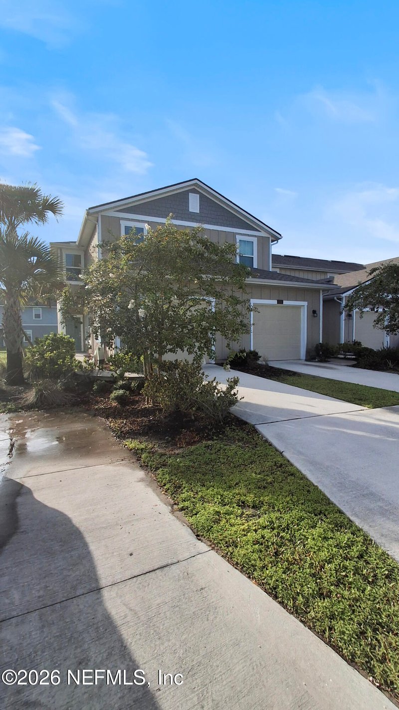 878 Capitol Pw, Jacksonville, FL 32218