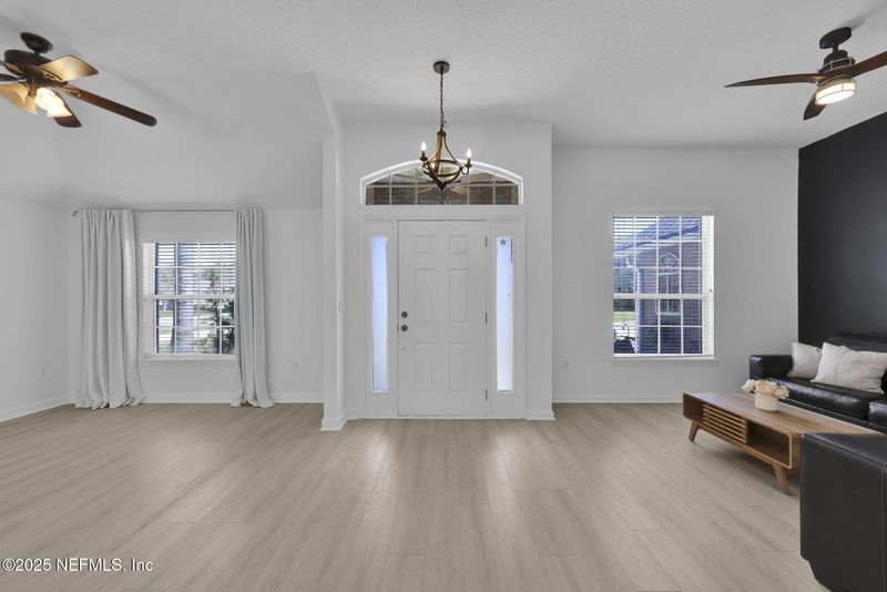 878 W American Eagle Dr, St Augustine, FL 32092
