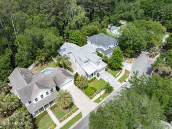 880 Paradise Ln, Atlantic Beach, FL 32233