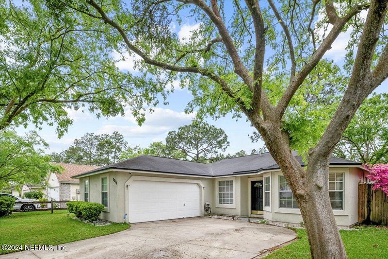 8809 Spring Harvest Ln E, Jacksonville, FL 32244